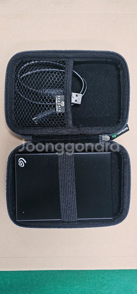 씨게이트 5TB HDD--2