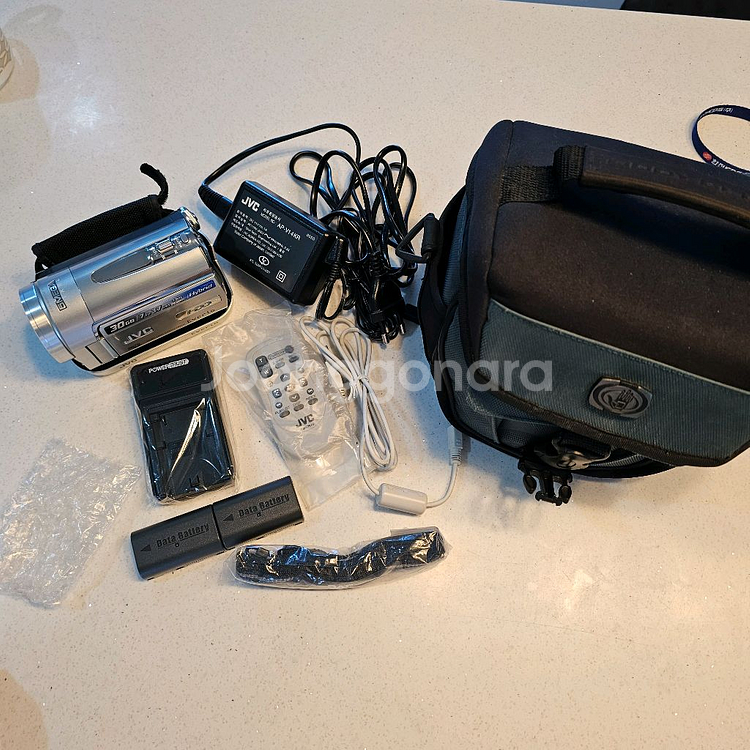 JVC 레트로 캠코더--0