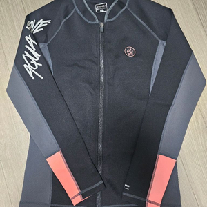 로또 아쿠아 웨이브 래쉬가드 90