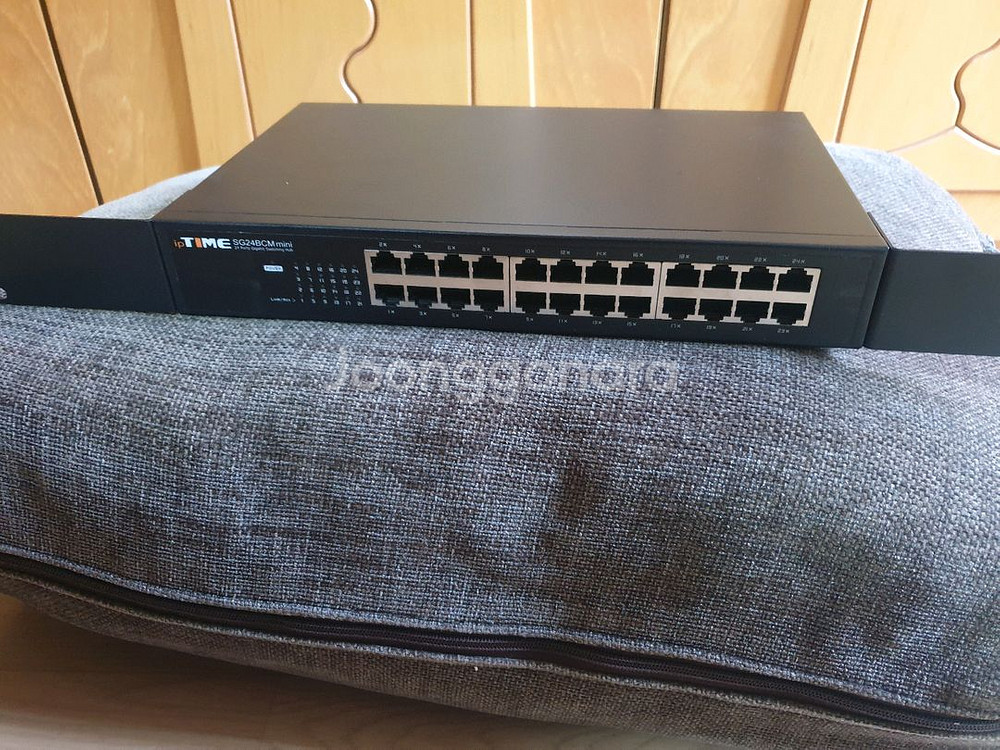 허브입니다.ipTIME.SG24BCMmini.--0