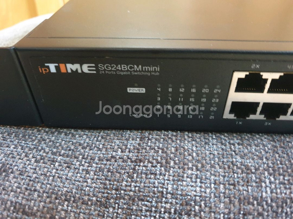 허브입니다.ipTIME.SG24BCMmini.--1