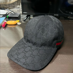 구찌모자