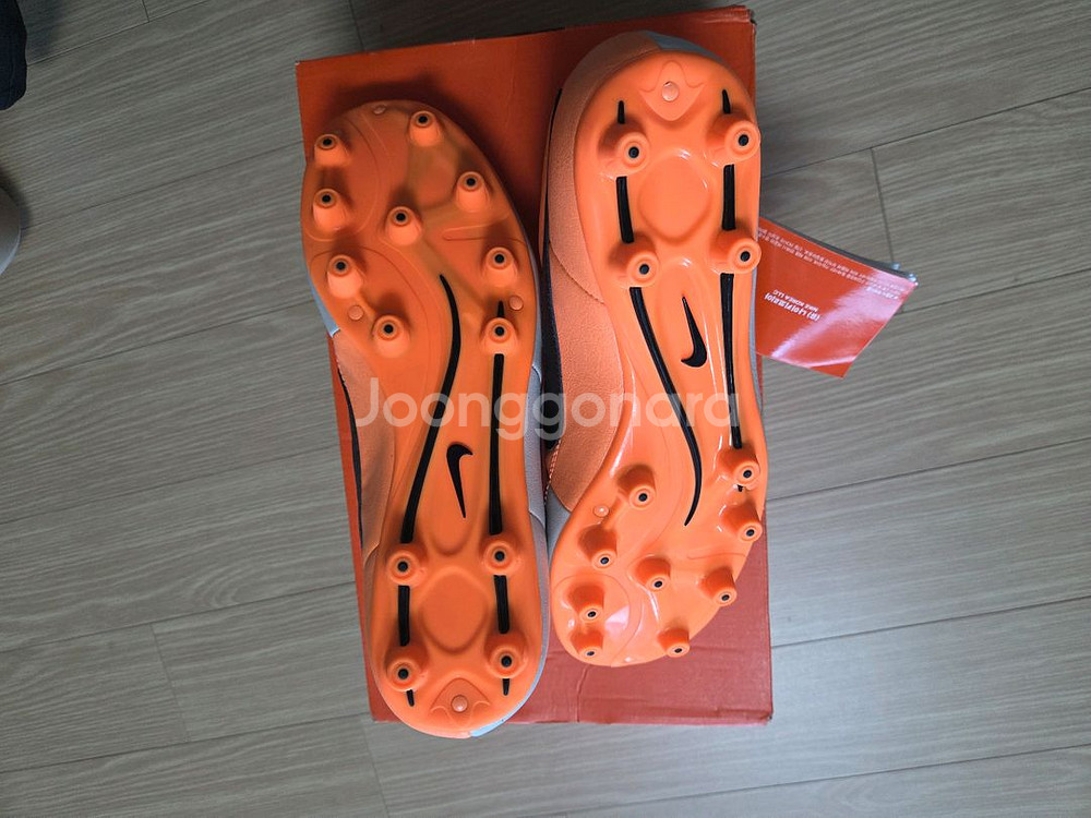 나이키 티엠포 제니오 레더 HG-E(265mm)--3