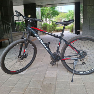 2024년도 MTB 최신형 자전거 세일판매 합니다~ ^