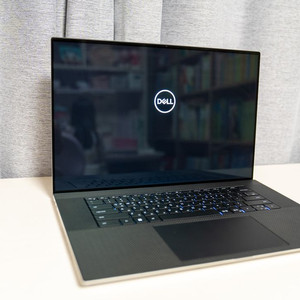 델 XPS 9720 4K 크리에이터 고성능노트북팝니다.