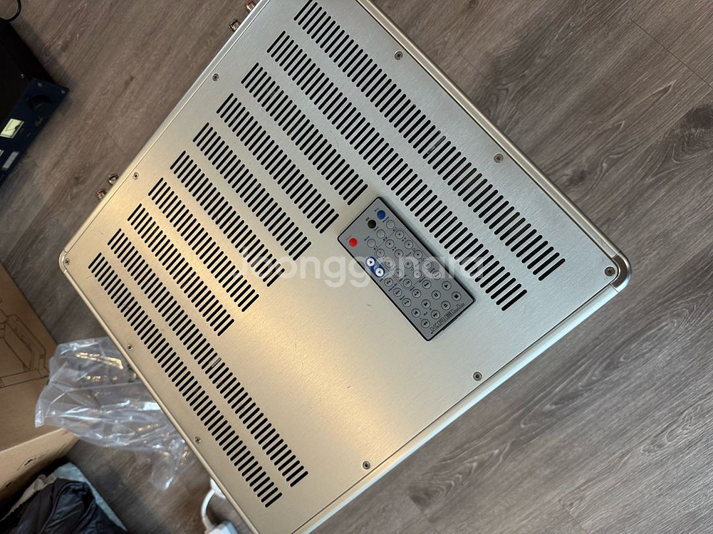 Krell KAV-300IL 인티 앰프--4