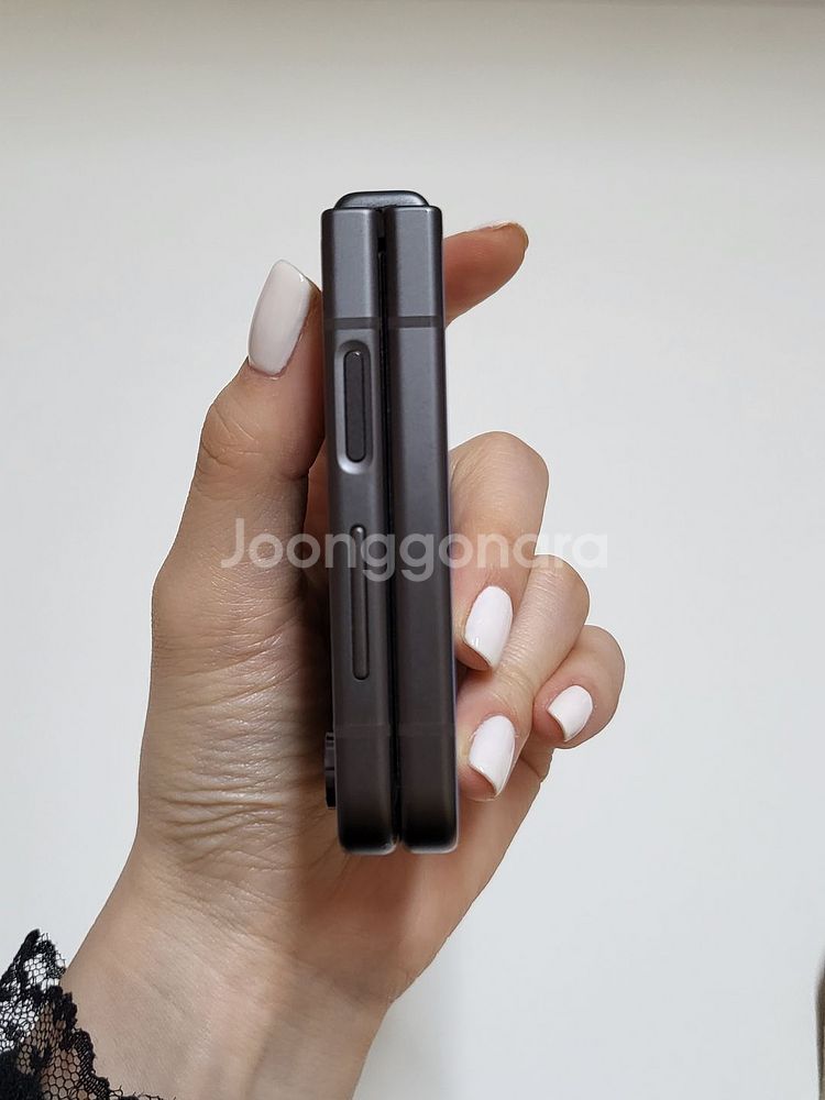 갤럭시Z플립5 / B급 / 512GB / 6-88번--4