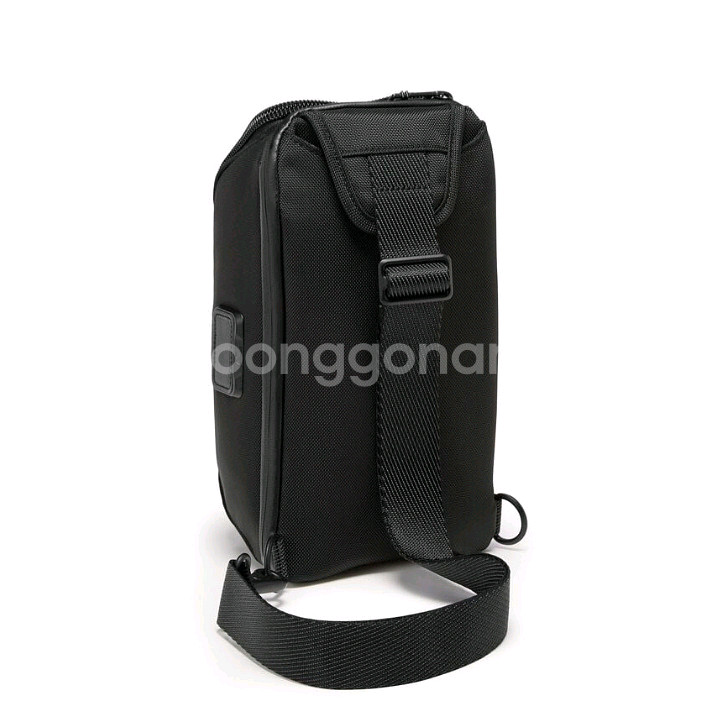 투미 플래툰 슬링백--2