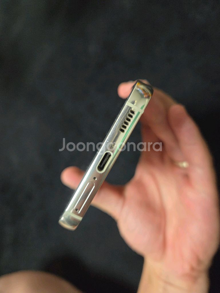 갤럭시 S23 크림 512GB 팝니다--3