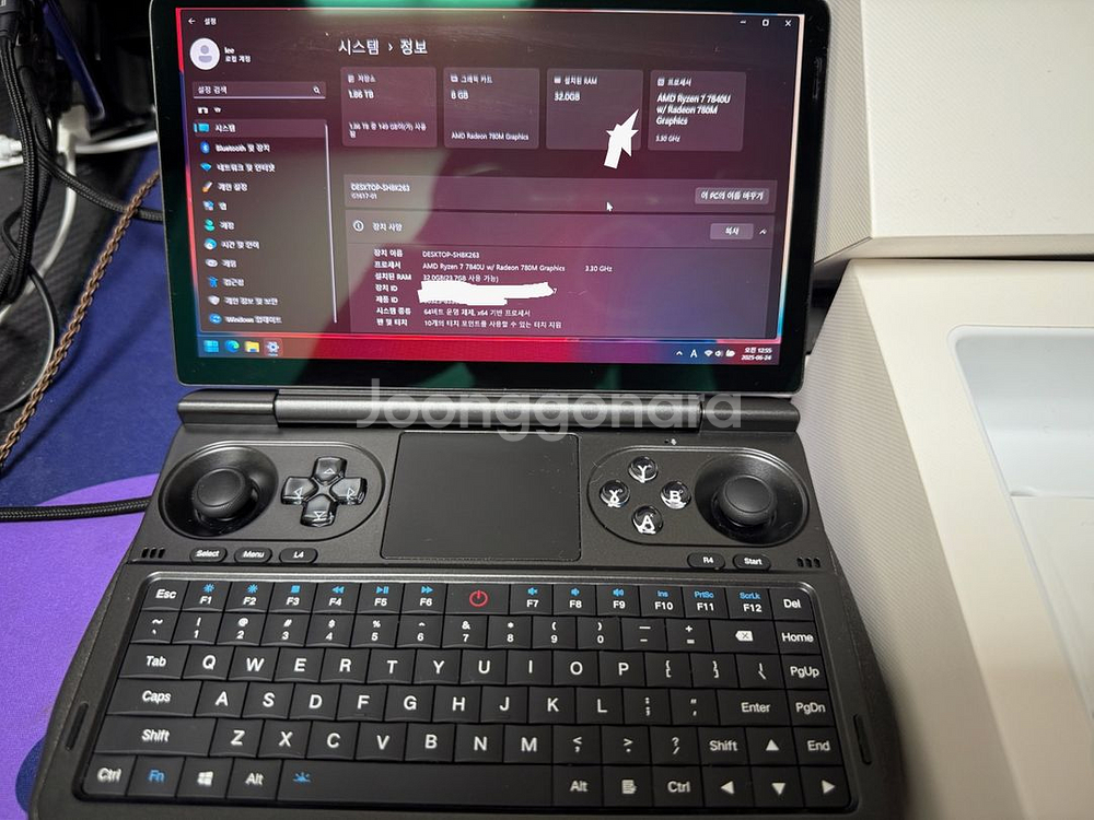 gpd win mini 7840u 32gb 2tb--0