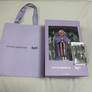 젠틀몬스터 브랏츠 인형+키링 급처