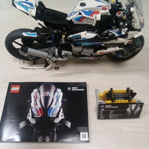 레고 테크닉 32130 BMW M 1000 RR 바이크
