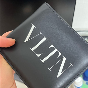 발렌티노 남성 반지갑