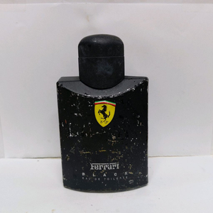 페라리 블랙 오드뚜왈렛 125ml 0706