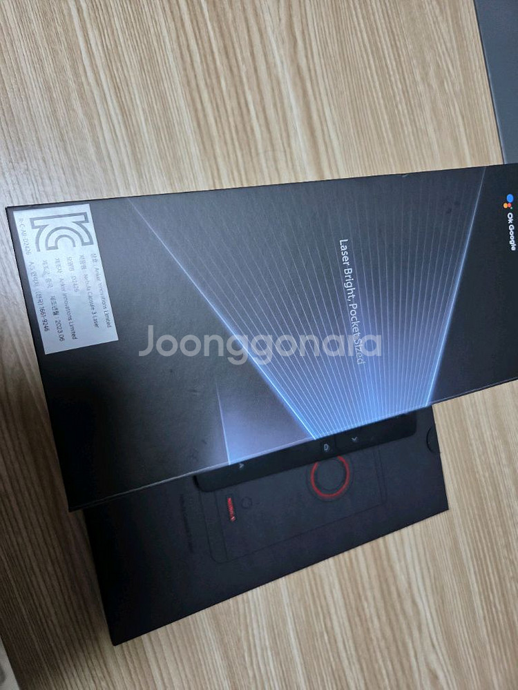 빔 프로젝터 엔커 네뷸라 캡슐3 레이저 판매합니다--0