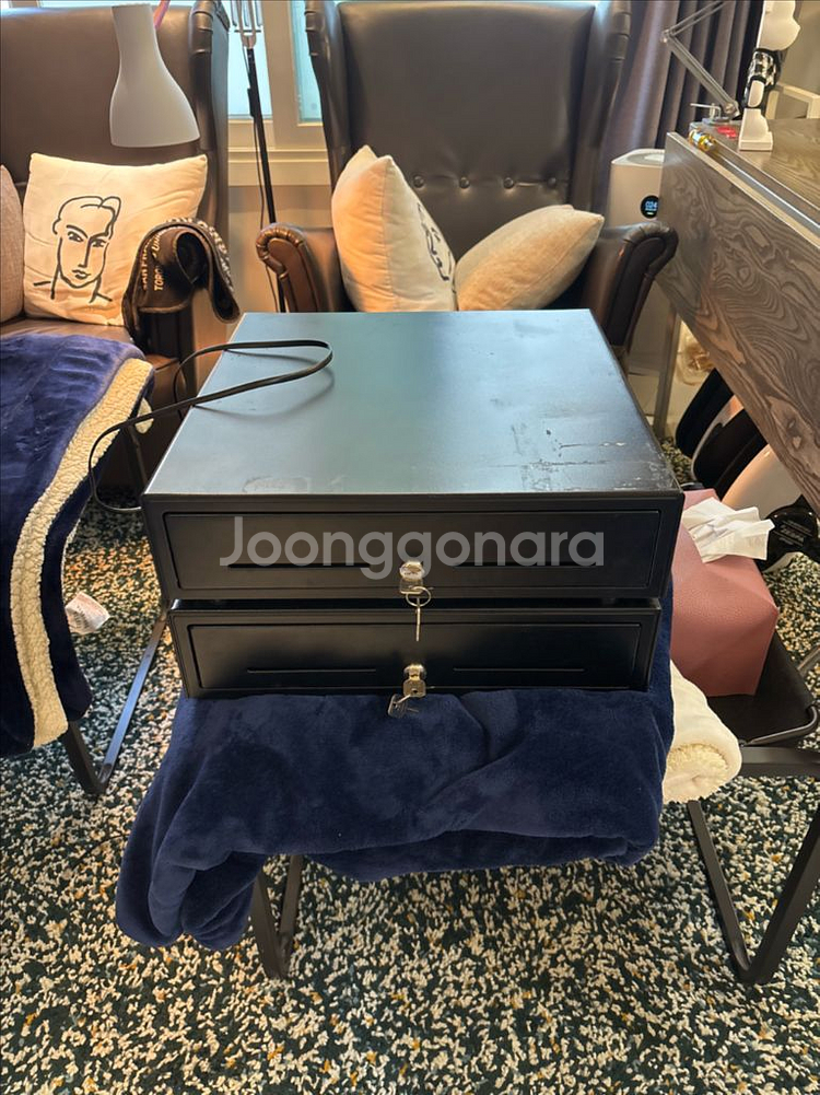 큐알 리더기, 돈통, 포스기, 영수증뽑는 것등 모든제품--3