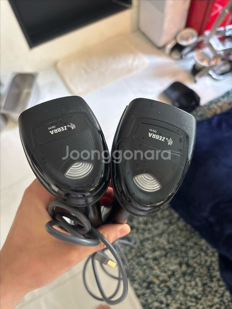 큐알 리더기, 돈통, 포스기, 영수증뽑는 것등 모든제품--5