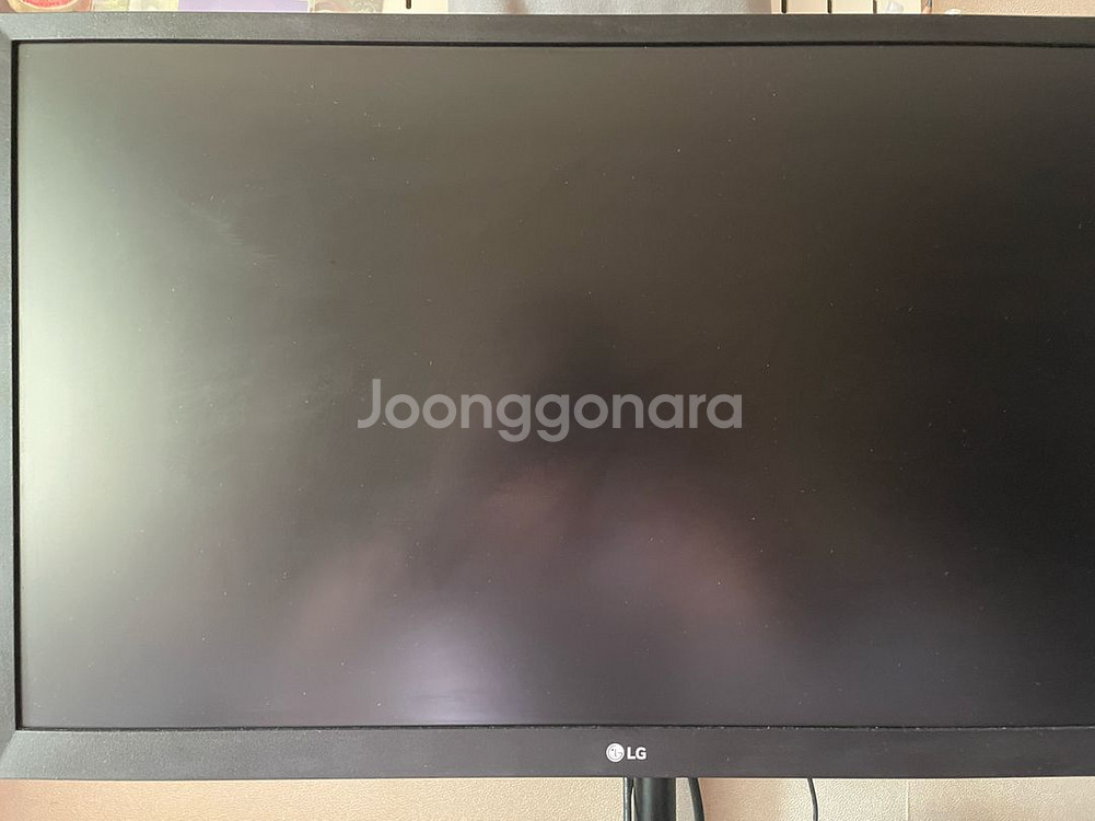 LG 27MK400H--0