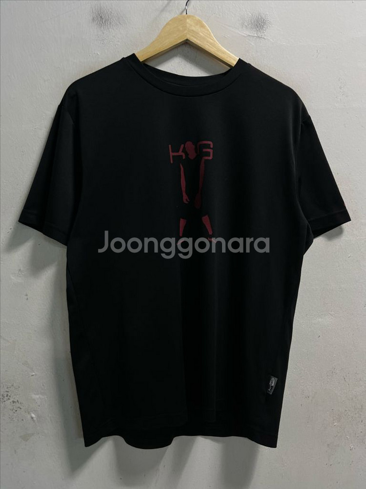 105 아디다스 기능성 스판 반팔티--1