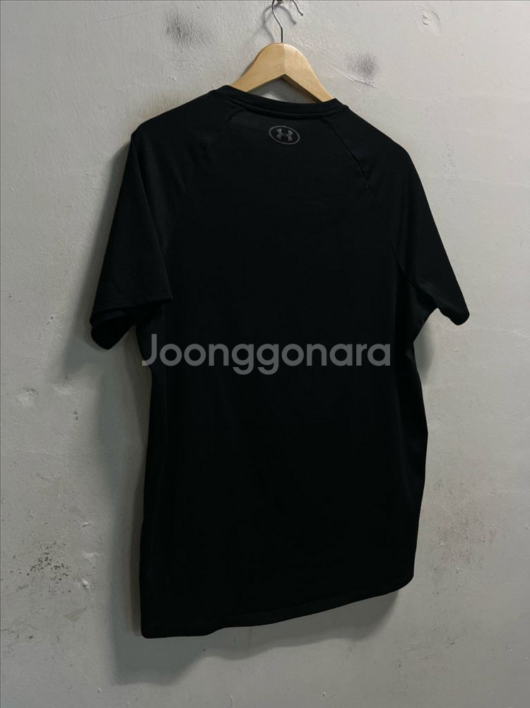 110 언더아머 기능성 스판 반팔티--4