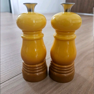 르쿠르제 소금 후추 그라인더 노랑 새제품