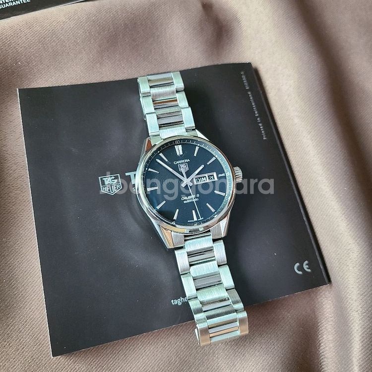 태그호이어 까레라 데이데이트 칼리버5 오토매틱 41mm--0
