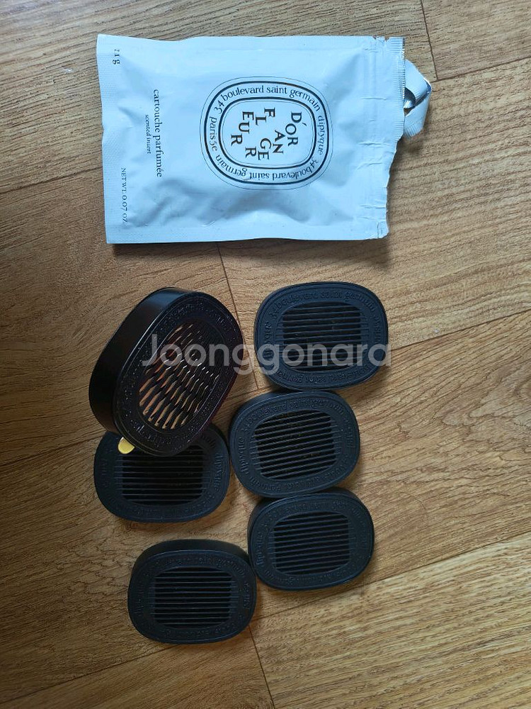 딥디크 차량용 방향제+케이스 새거아님--0