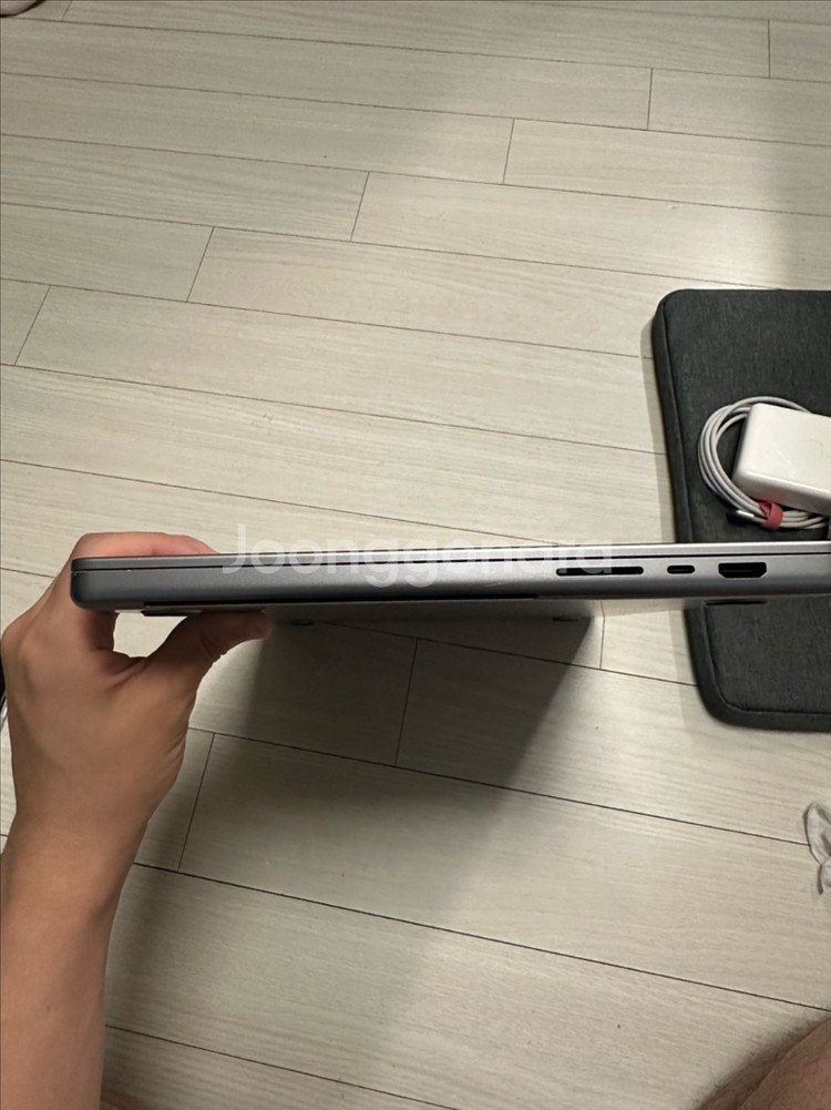 맥북 프로 M1 max 16인치 32gpu 32gb--5