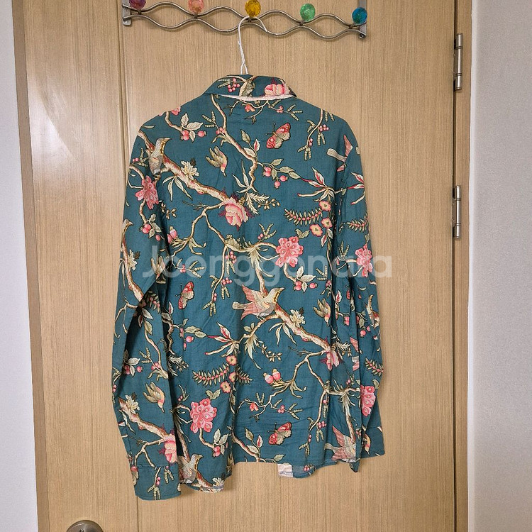 유니크한 셔츠--2