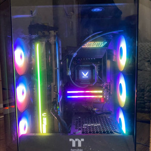 하이엔드용 데스크탑 AMD9950x3d+RTX5080