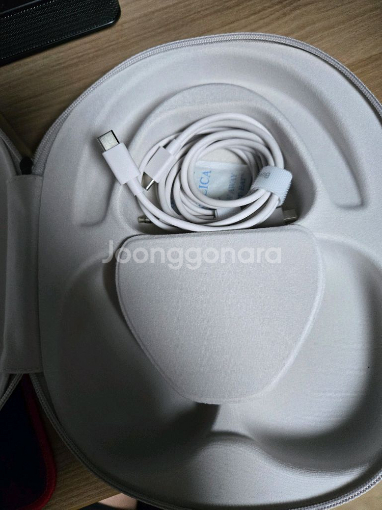 블루투스 헤드폰 바워스앤윌킨스 px8 신품급 팝니다--3