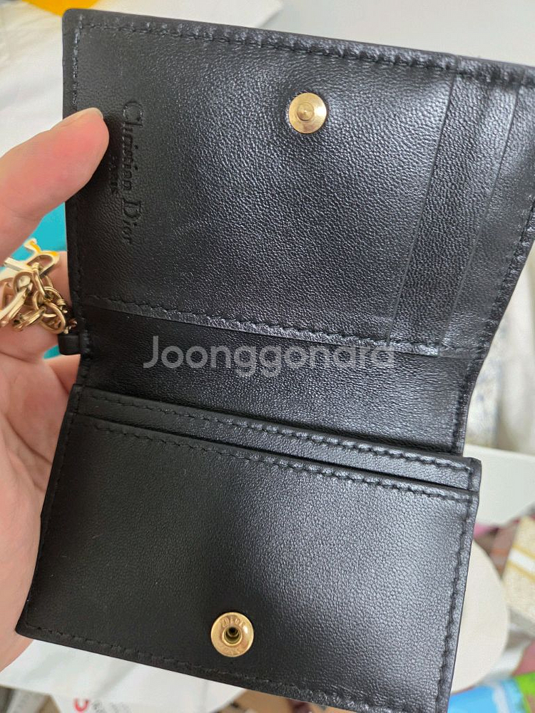 공홈)레이디 디올 블룸 까나쥬 카드지갑(새상품급)--4