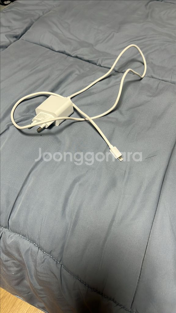 8핀 충전기--0