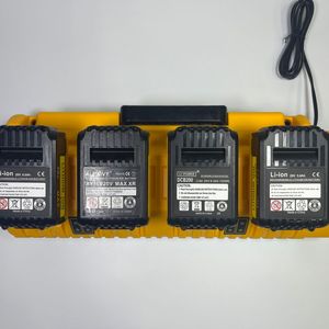 디월트 배터리 충전기 12V 20V 호환성 좋음