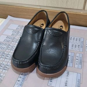 올리 키높이 소가죽 컴포트화 여성 235