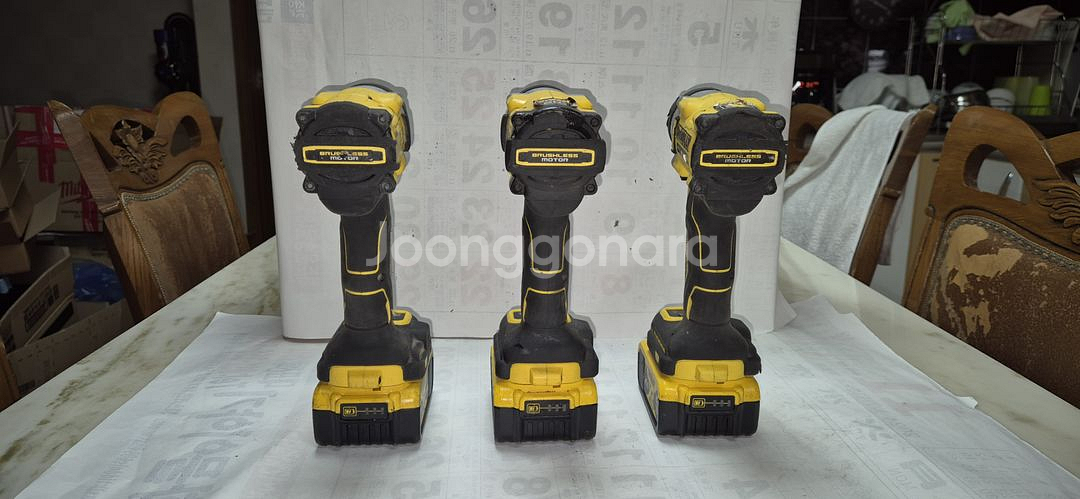 디월트 충전 임팩 렌치 DCF922 배터리포함1대당--6