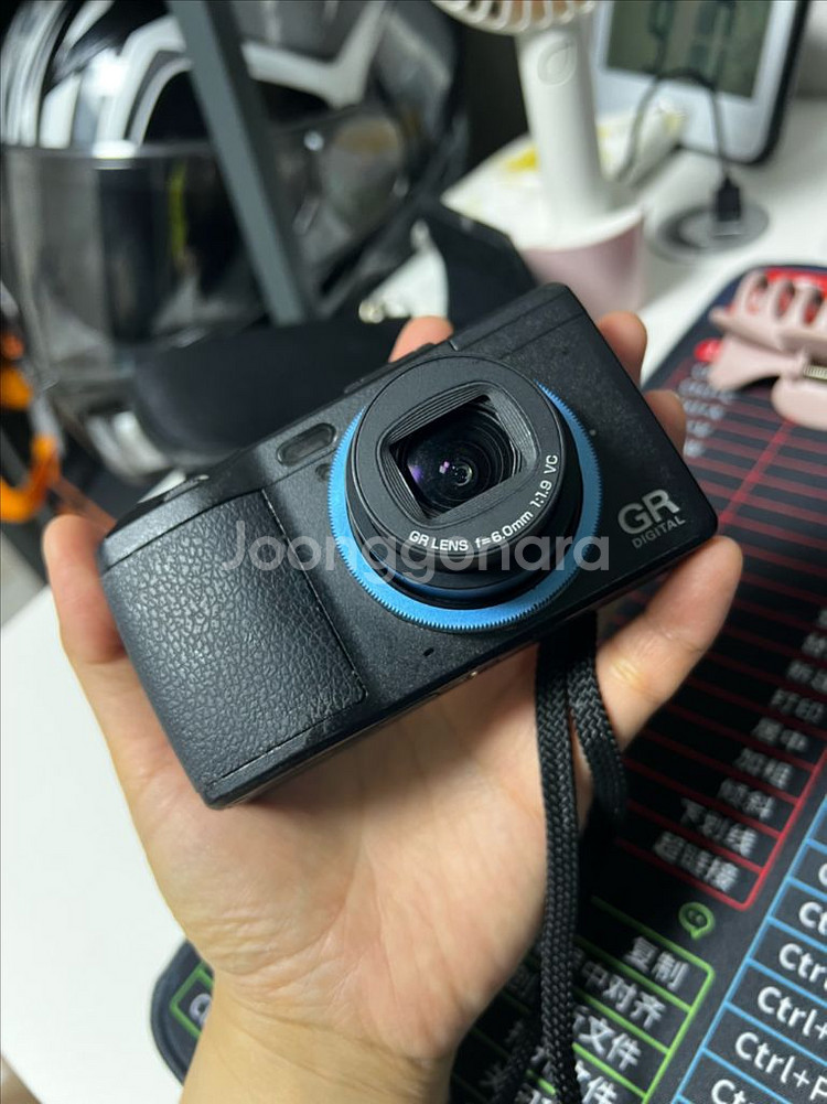 리코 GRD IV + GW2+GH2 +호환배터리 풀세트--1