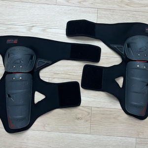 이브이에스 옵션 에어 니 가드 free size