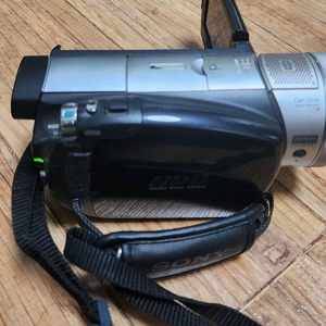 SONY HDR-SR1
