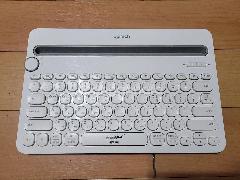 로지텍 무선 블루투스 키보드 2점(K480, K380)--0