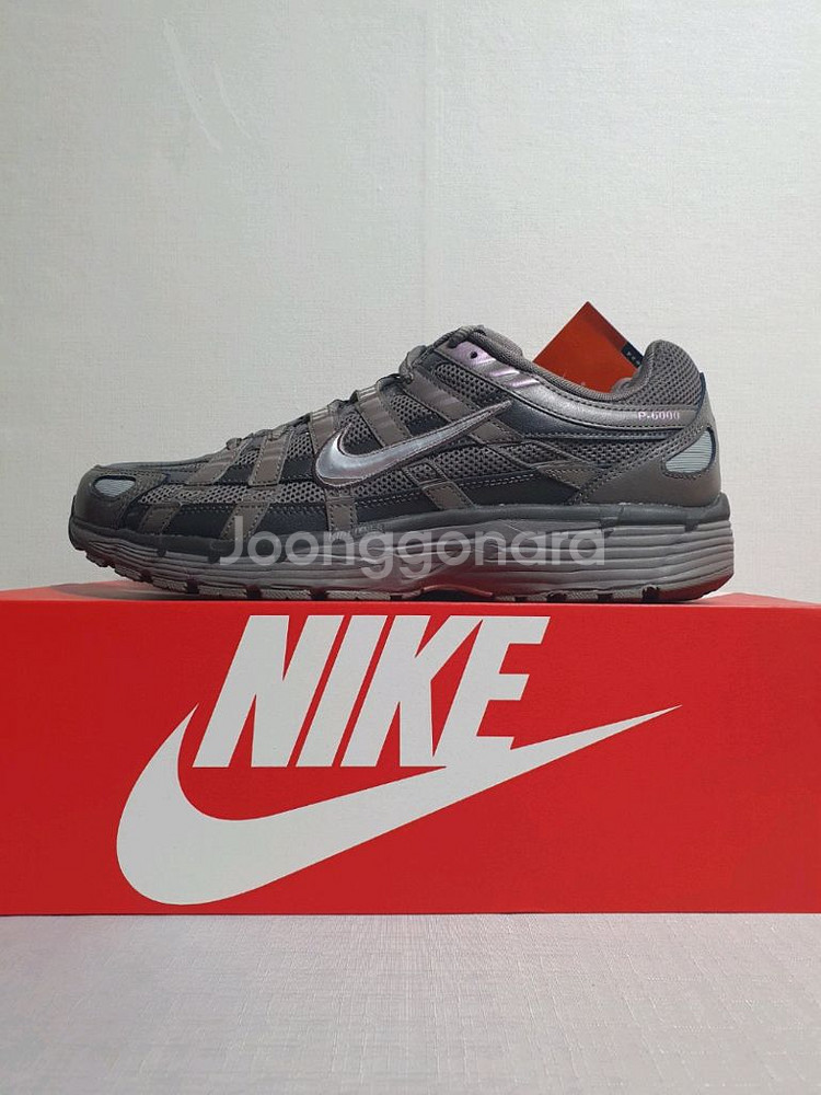 [ 새상품 / 정품 ] 300mm 나이키 P-6000--1