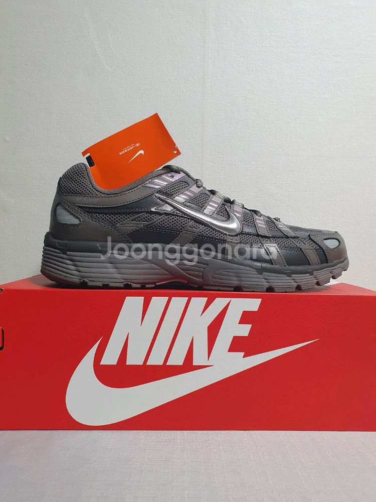 [ 새상품 / 정품 ] 300mm 나이키 P-6000--0