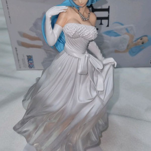 반프레스토 원피스 비비 웨딩드레스 피규어
