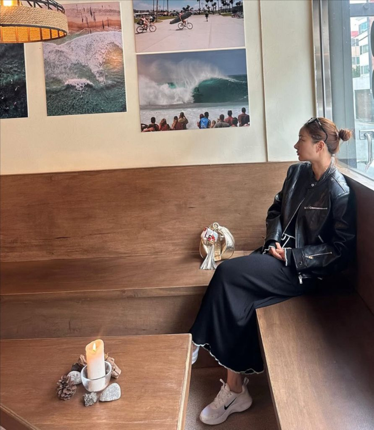 강자매 자켓라두나 줄로그 마리마켓 리본타이 민먼데이 이미지