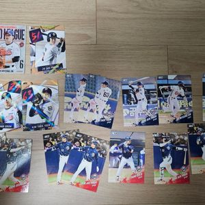 kbo 카드 판매합니다(삼성 롯데 엔씨 제외)