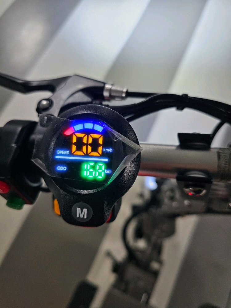 위페드 미니고싱글 팝니다.--5