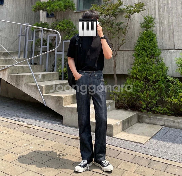 블랙 세미 원턱 와이드 데님 팬츠 (30)--2