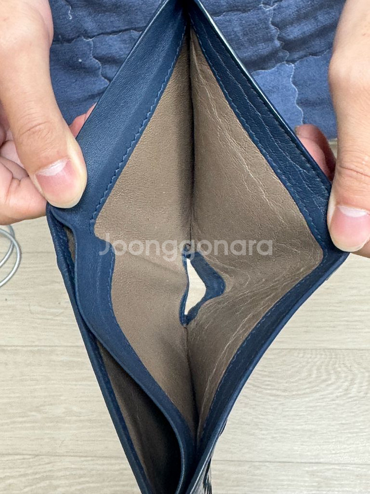 보테가베네타 남자 반지갑--4