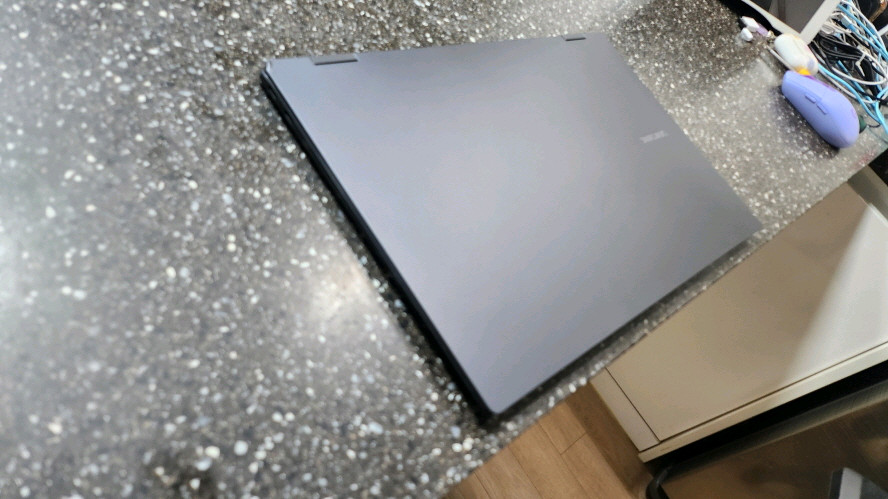 삼성 최신 갤럭시북2 프로360/초고화질/터치스크린--2