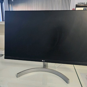 LG 24인치 LED 모니터